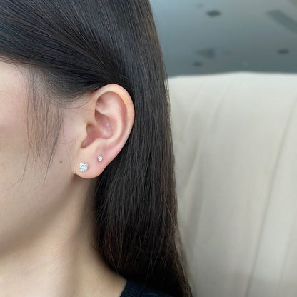 [ECHO ]Sparkling Heart Shaped Simple Earrings