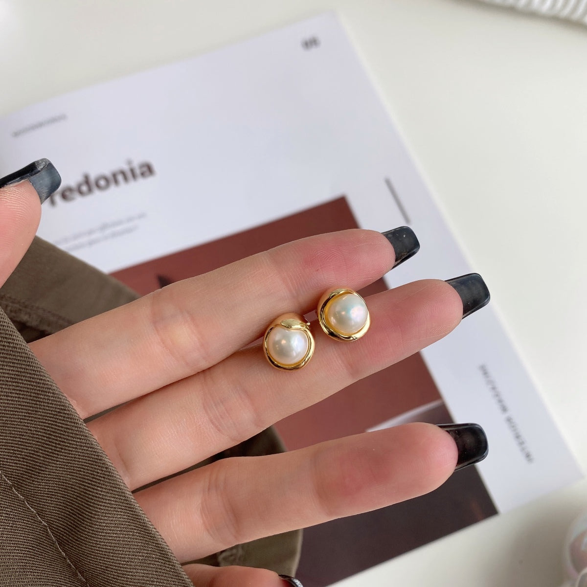 [ECHO ]Dainty Bread Pearl Earrings