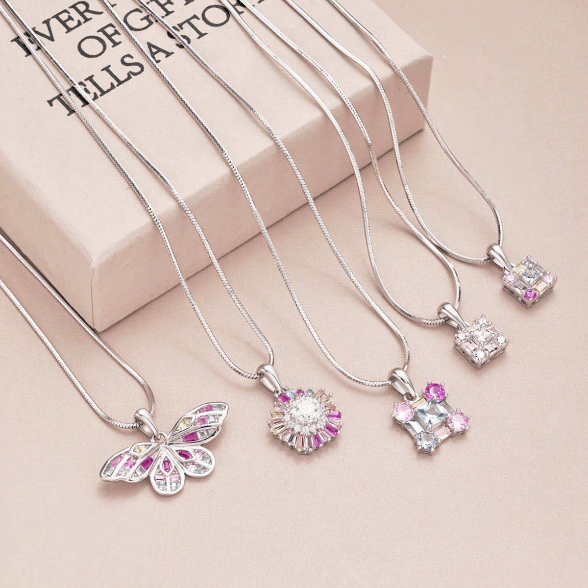 [ECHO ]Gorgeous Multi Colorful Necklace