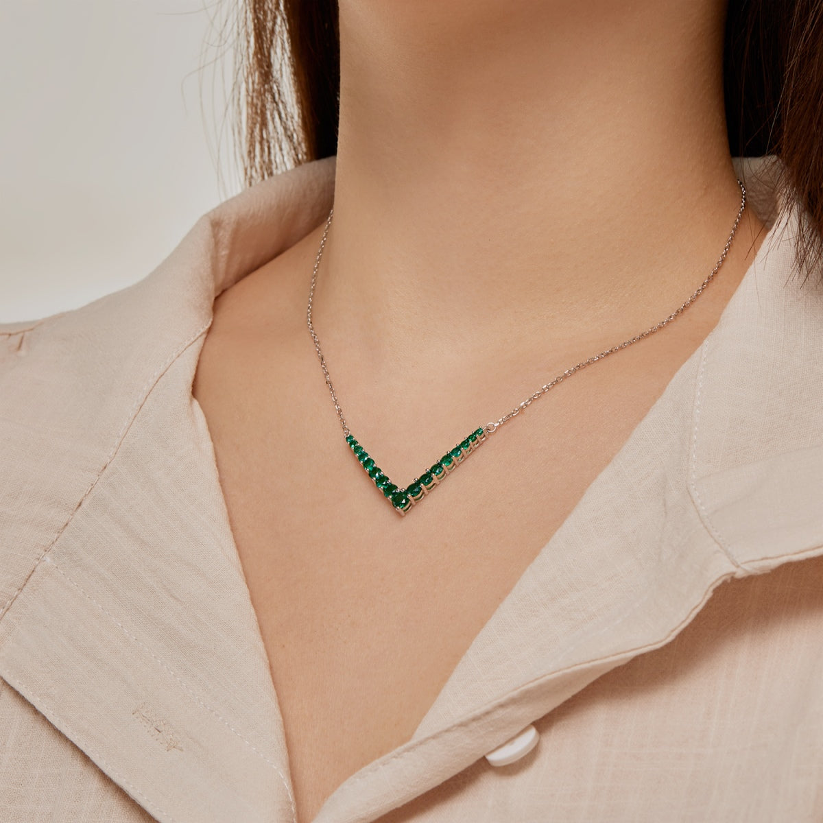 [ECHO ]Ornate Round Cut Necklace