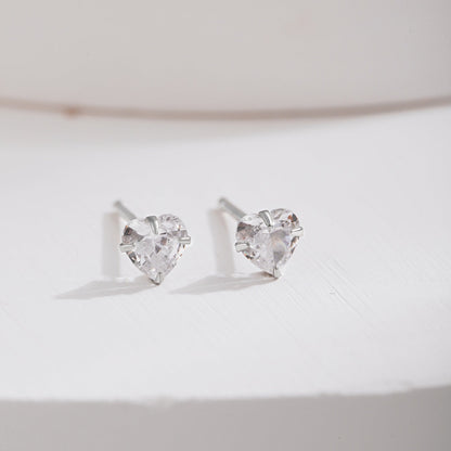 [ECHO ]Sparkling Heart Shaped Simple Earrings