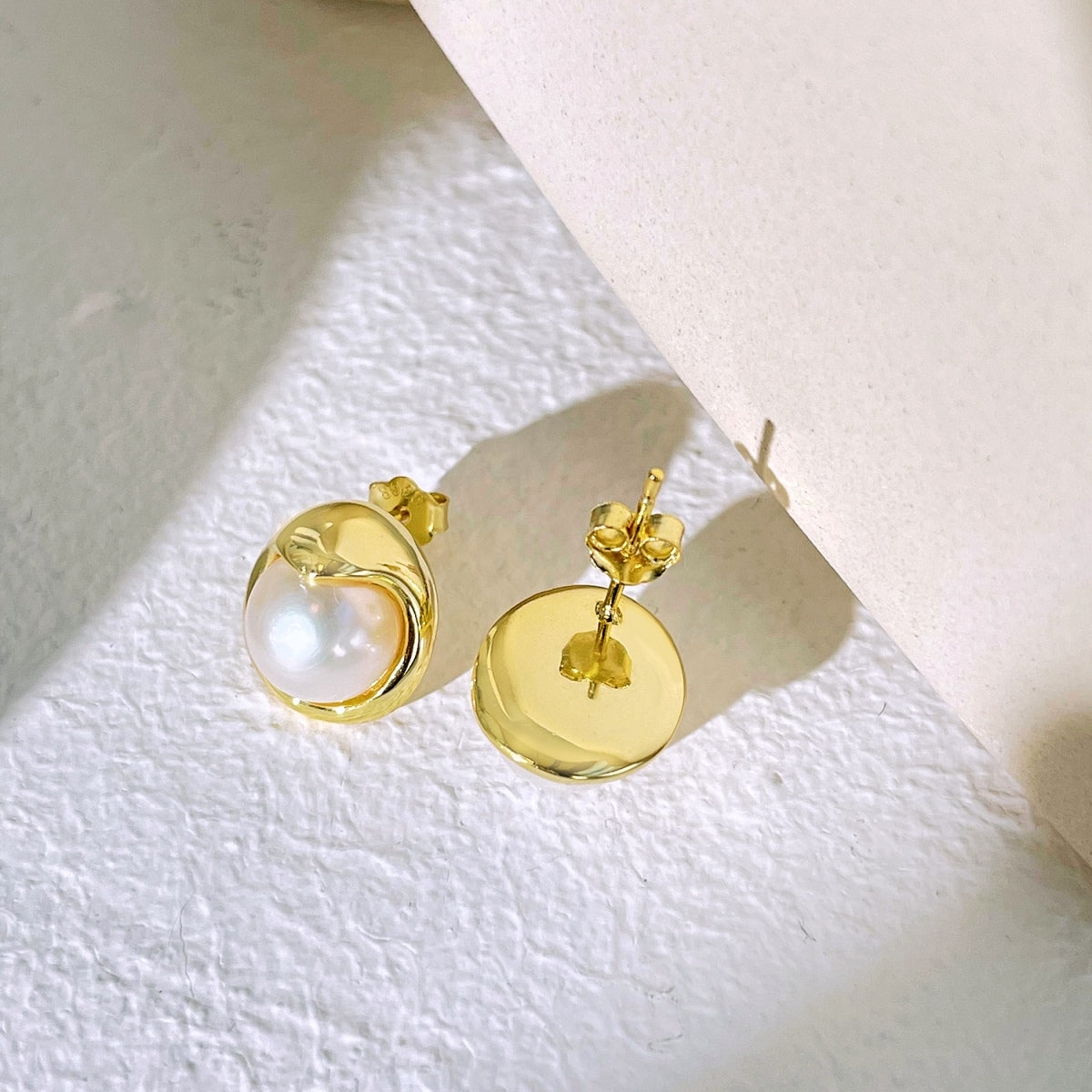 [ECHO ]Dainty Bread Pearl Earrings