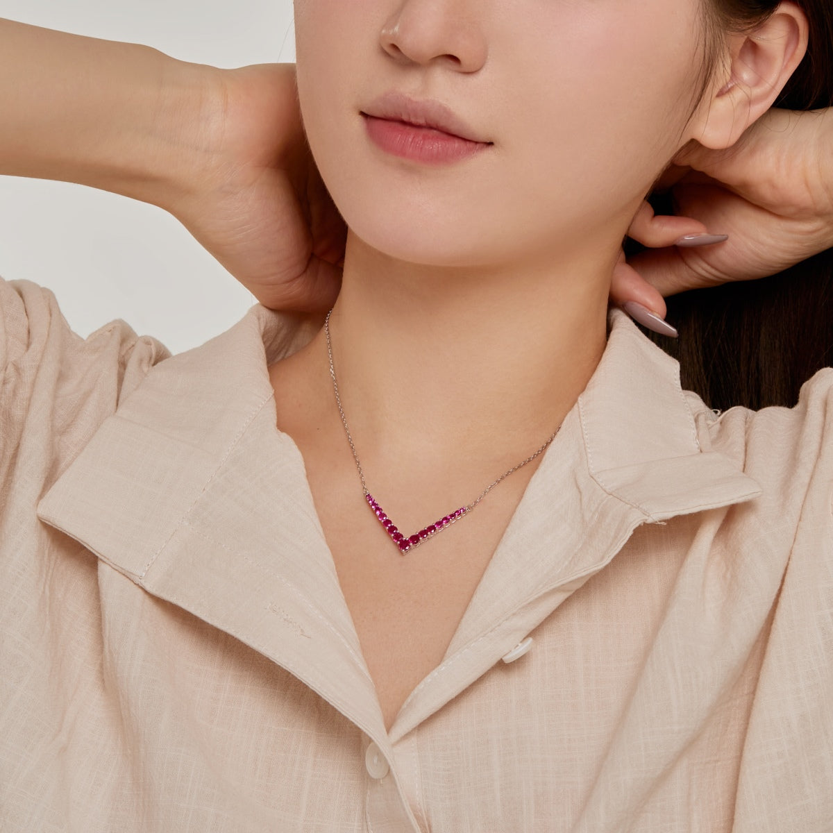 [ECHO ]Ornate Round Cut Necklace
