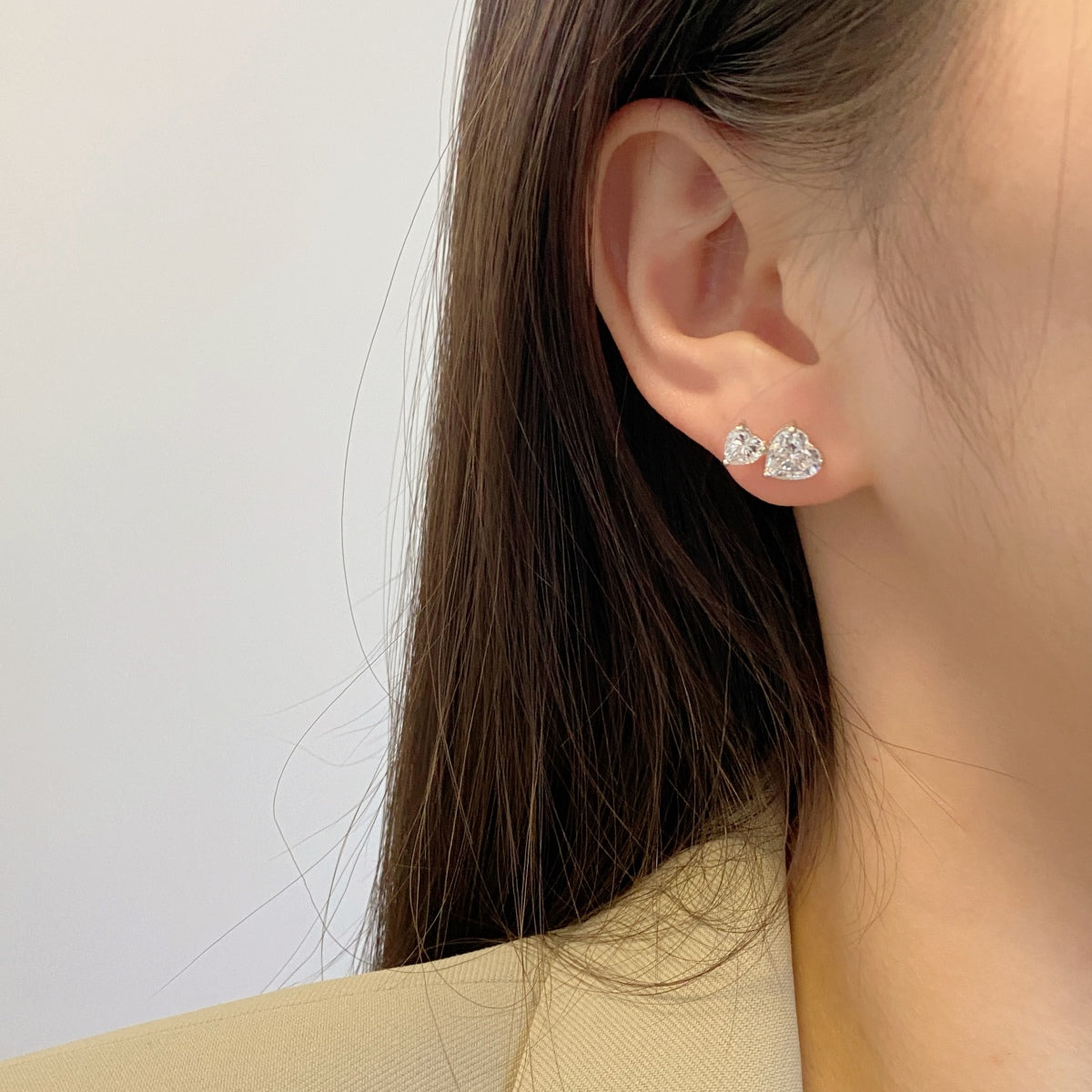 [ECHO ]Double Heart-Shape Classic Princess Style Earrings
