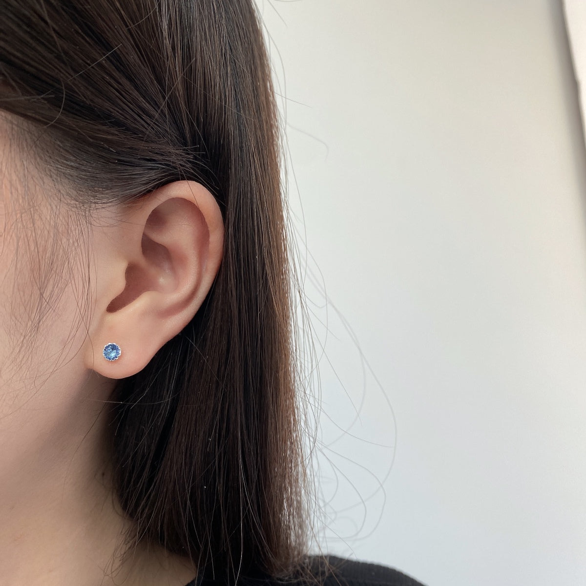 [ECHO ]Sparkling Colorful Round Shape Earrings
