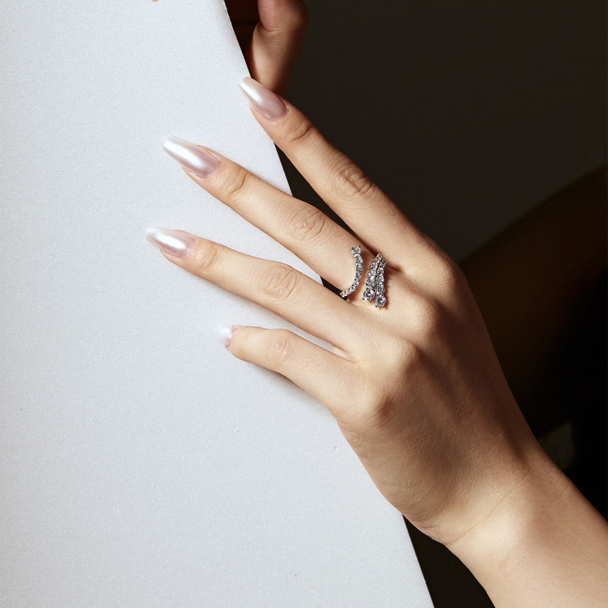 [ECHO ]Unique Vivid Snake Shape Daily Ring