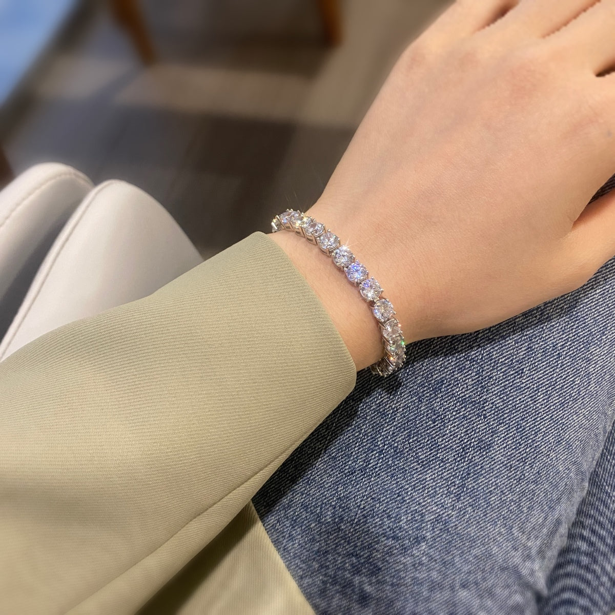 [ECHO ]0.75 Carat Dazzling Round Cut Wedding Bracelet