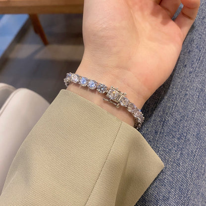 [ECHO ]0.75 Carat Dazzling Round Cut Wedding Bracelet