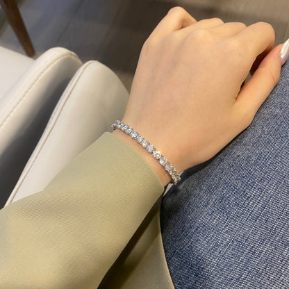 [ECHO ]Ornate Sparkling Round Cut Wedding Bracelet