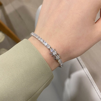 [ECHO ]Luxurious Ornate Round Cut Tennis Bracelet