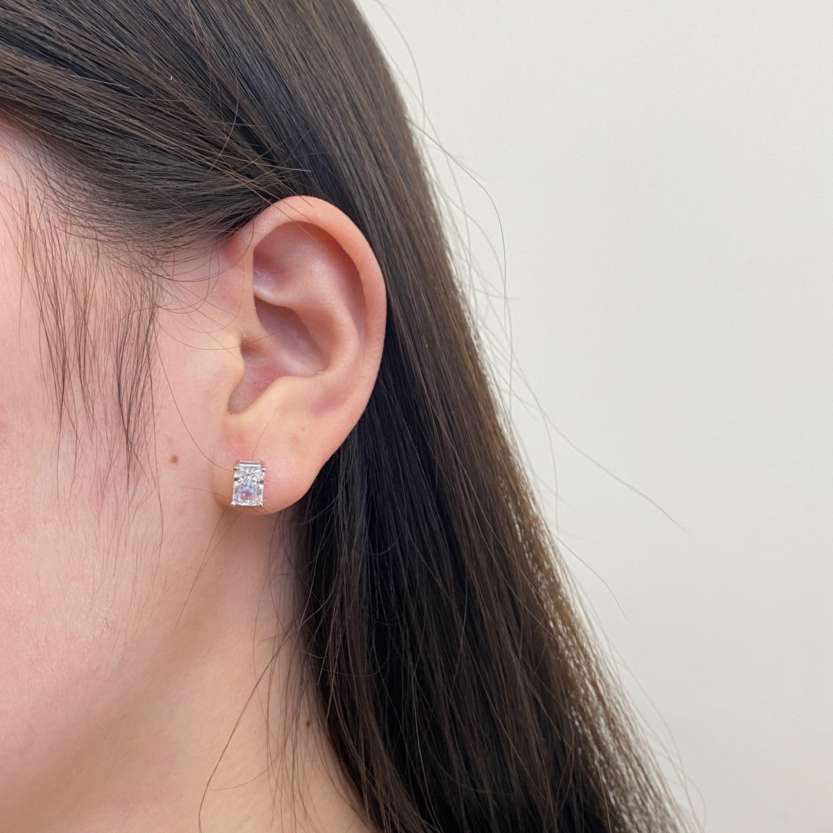 [ECHO ]Radiant Luxurious Princess Cut Daily Earrings