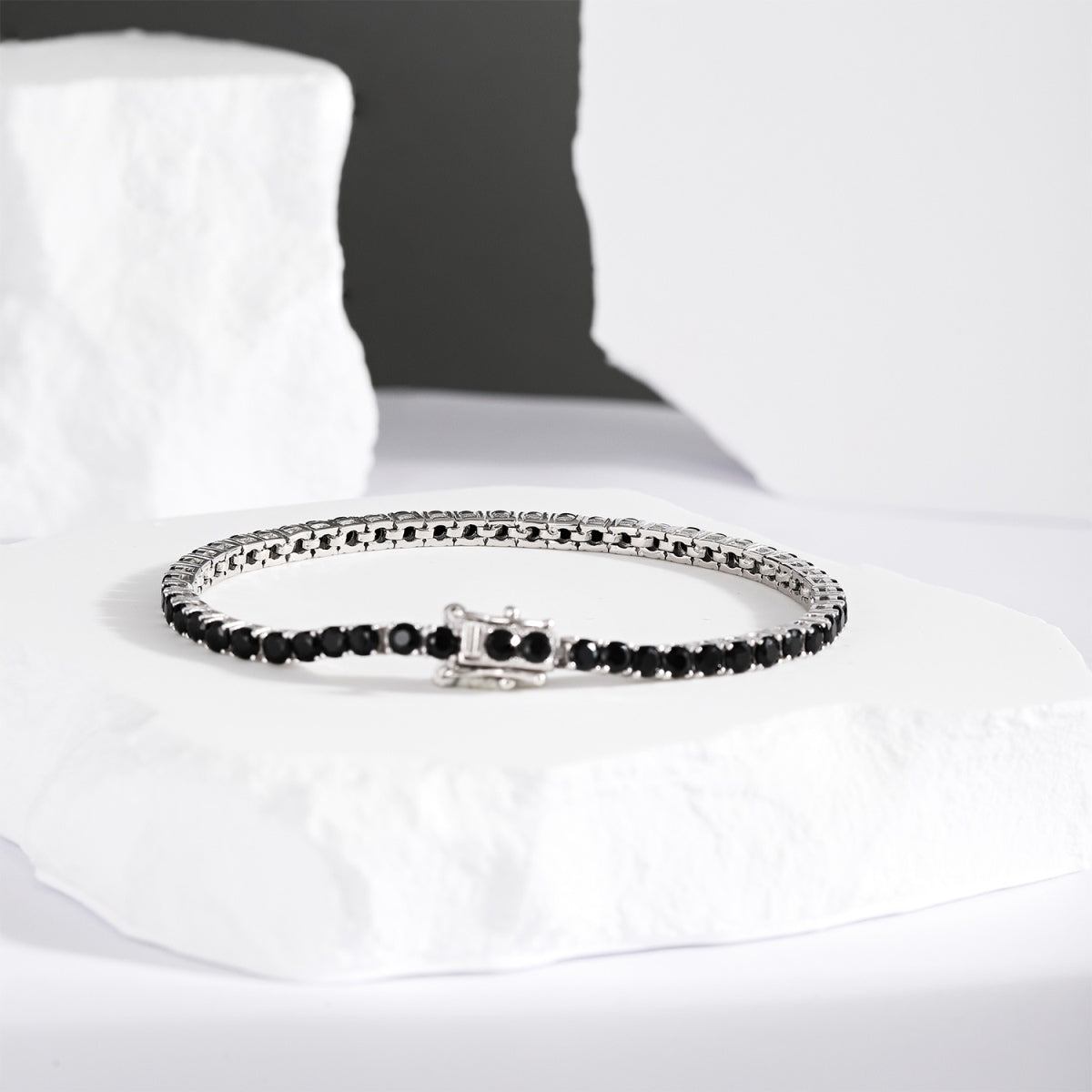 [ECHO ]Radiant Colorful Round Cut Party Bracelet