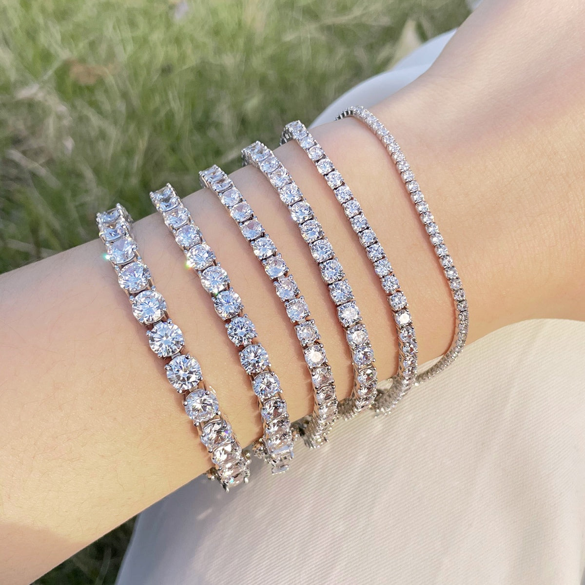 [ECHO ]0.75 Carat Dazzling Round Cut Wedding Bracelet