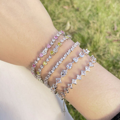 [ECHO ]0.5 Carat Ornate Princess Cut Daily Bracelet