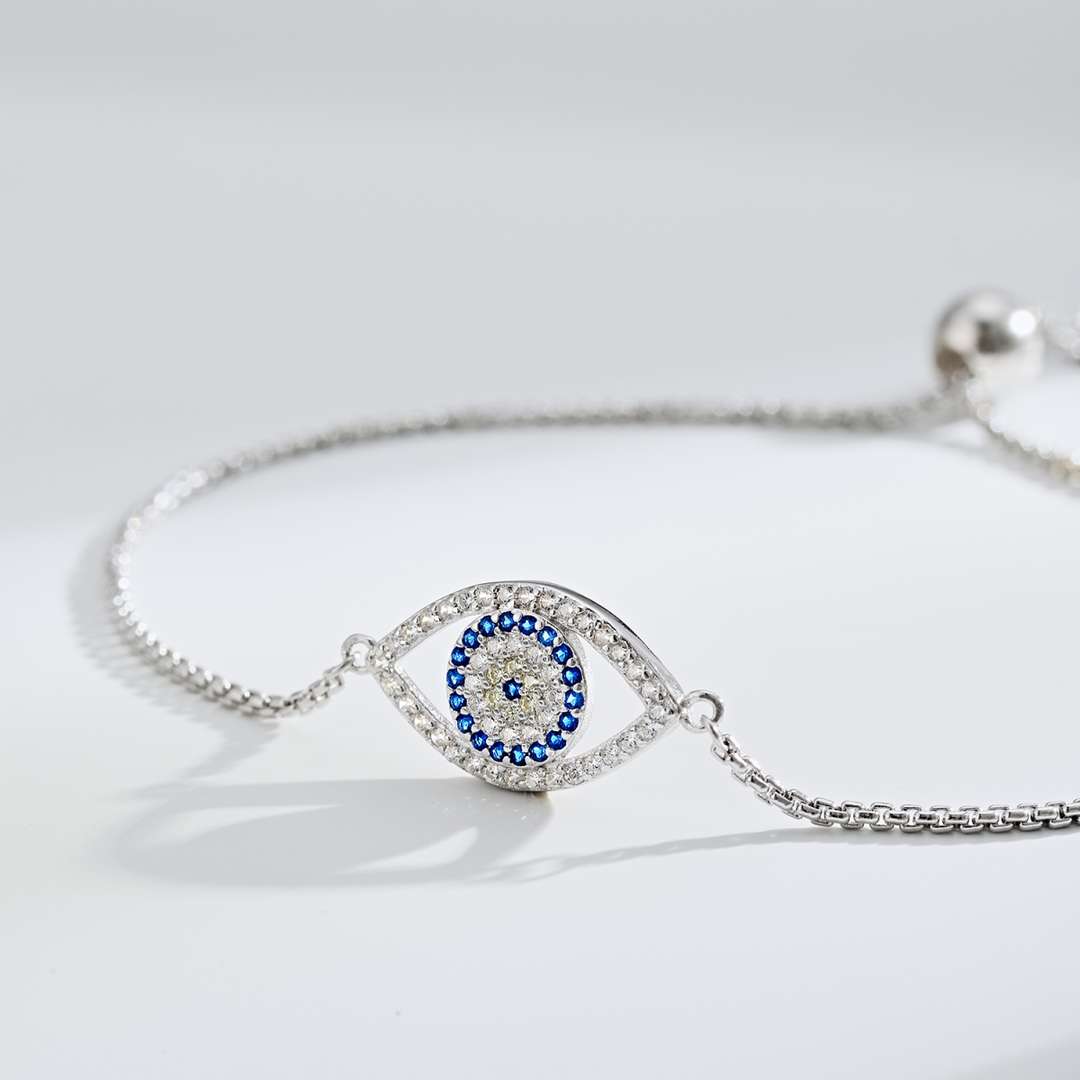 [ECHO ]Dazzling Eye Shape Necklace
