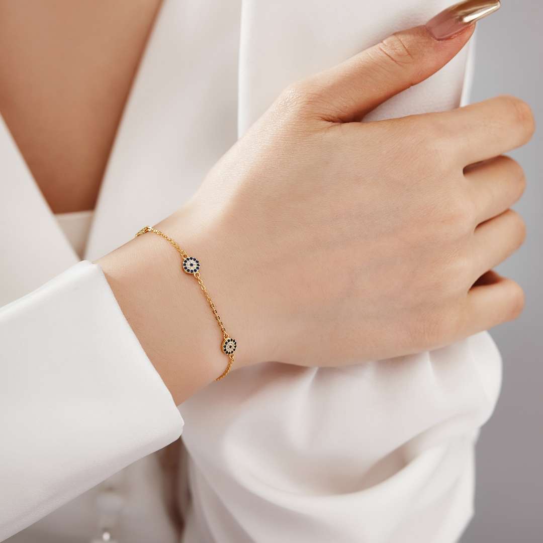 [ECHO ]Delicate Round Shape Pendent Necklace