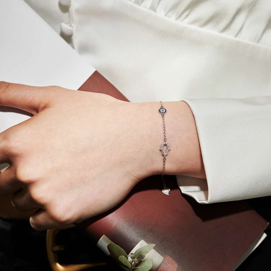 [ECHO ]Gost Shape & Round Shape Necklace