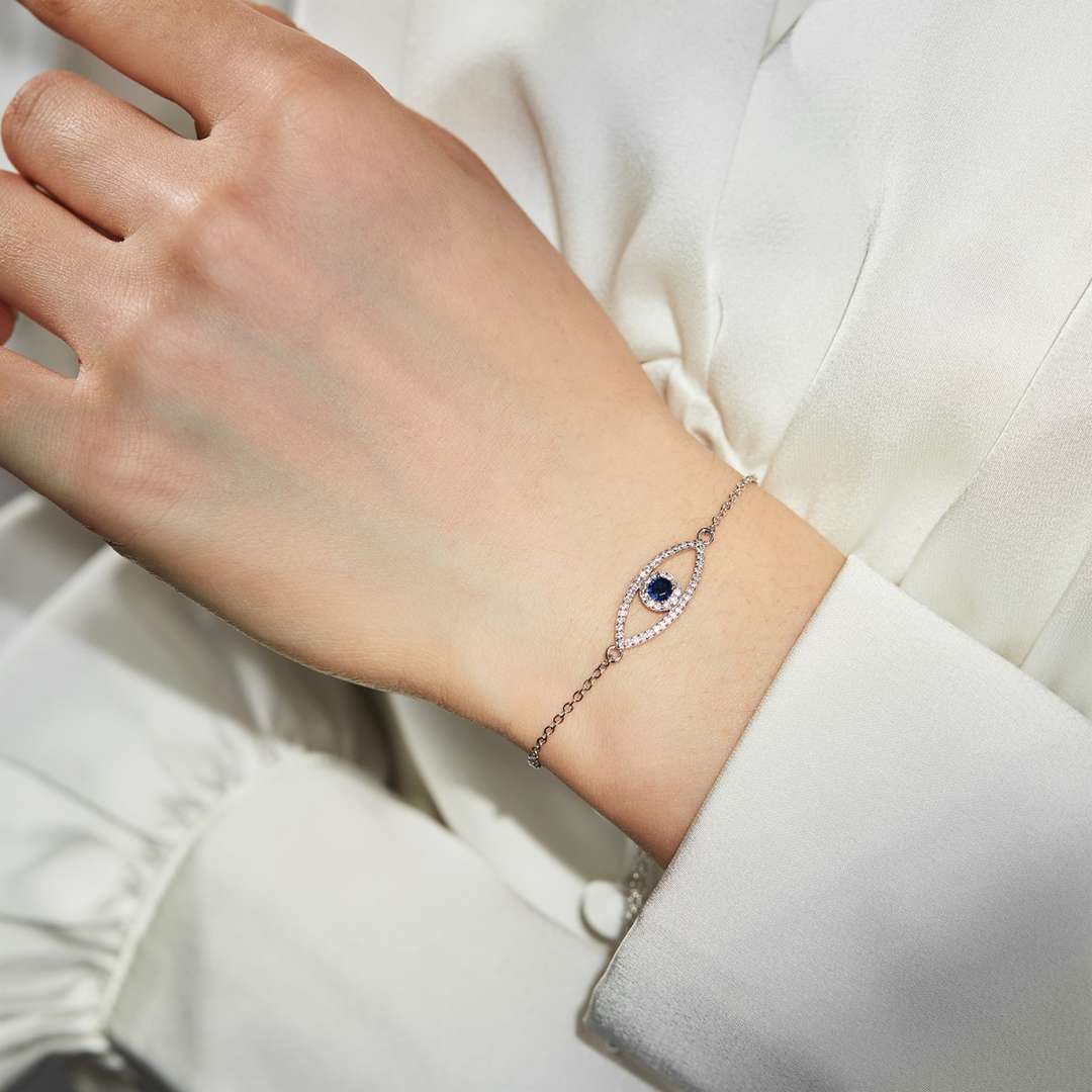[ECHO ]Devil's Eye Hollow Design Bracelet