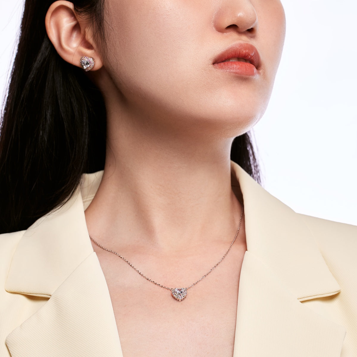 [ECHO ]Dazzling Heart Shape Lover Earrings