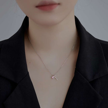 [ECHO ]Unique Heart Shape Key Pendent Necklace