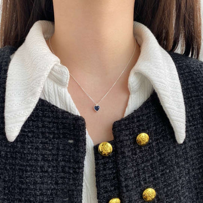 [ECHO ]Ornate Heart Shape Necklace