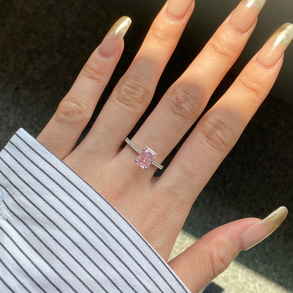 [ECHO ]2.0 Carat Dazzling Sparkling Radiant Cut Party Ring