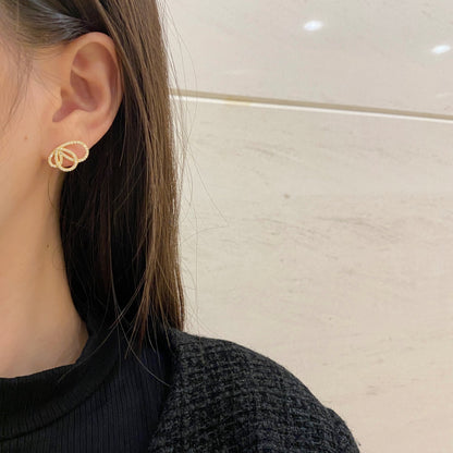 [ECHO ]Exquisite Butterfly Shape Earrings