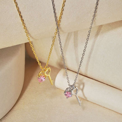 [ECHO ]Unique Heart Shape Key Pendent Necklace