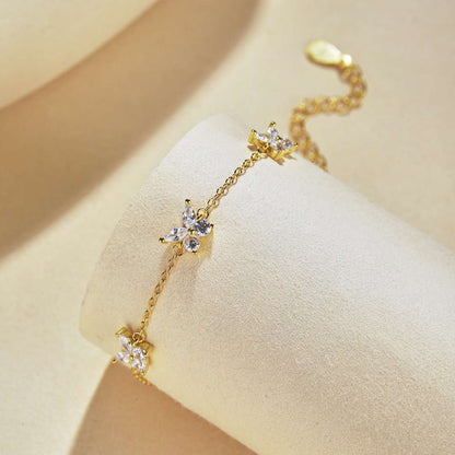 [ECHO ]Radiant Butterfly Shape Necklace