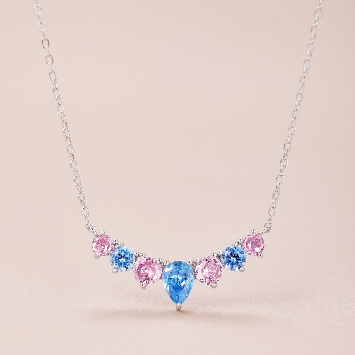 [ECHO ]Dainty Colorful Heart Necklace