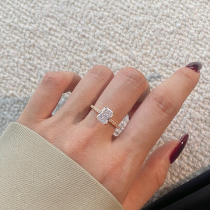 [ECHO ]2.0 Carat Dazzling Sparkling Radiant Cut Party Ring