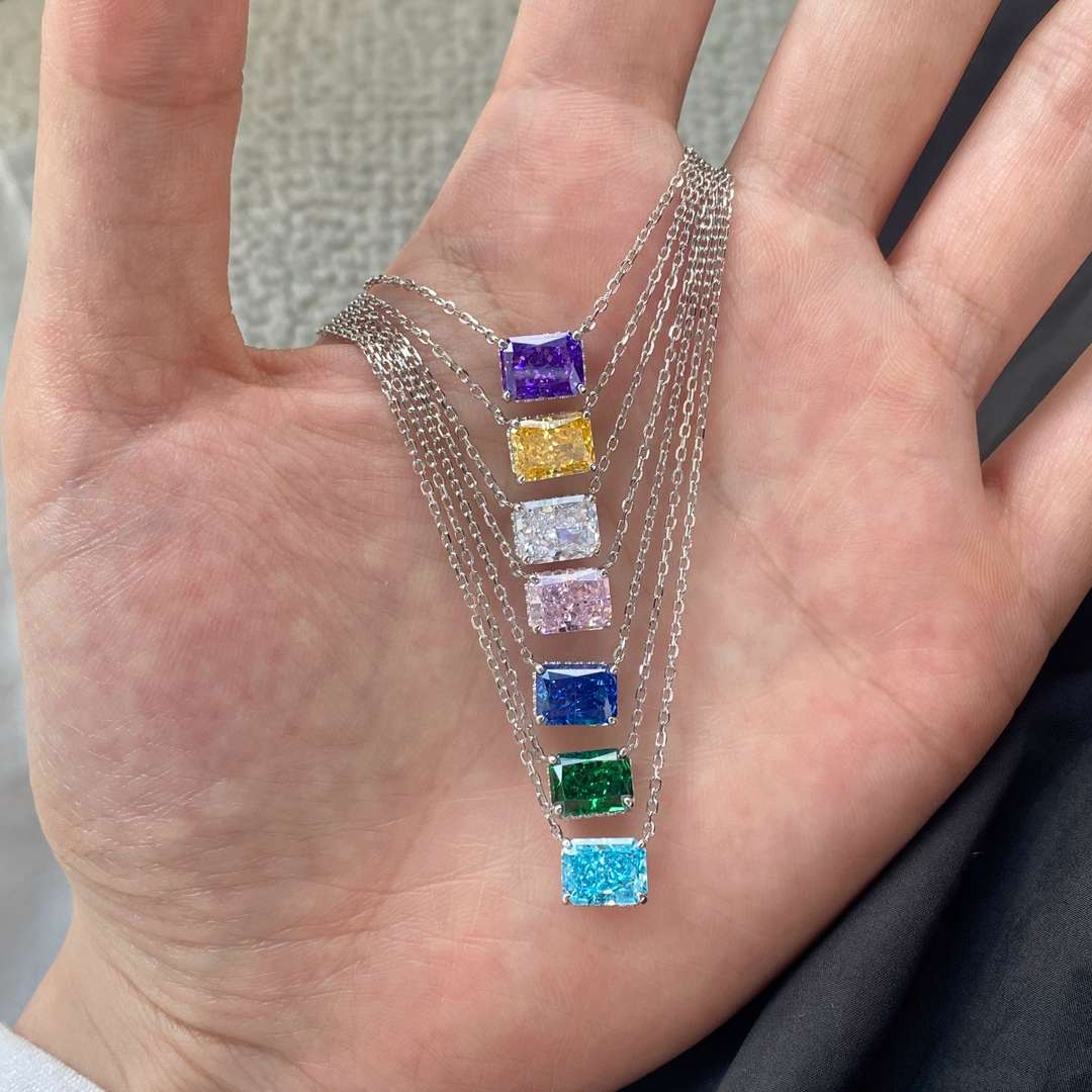 [ECHO ]Luxurious Square Shape Colorful Necalack