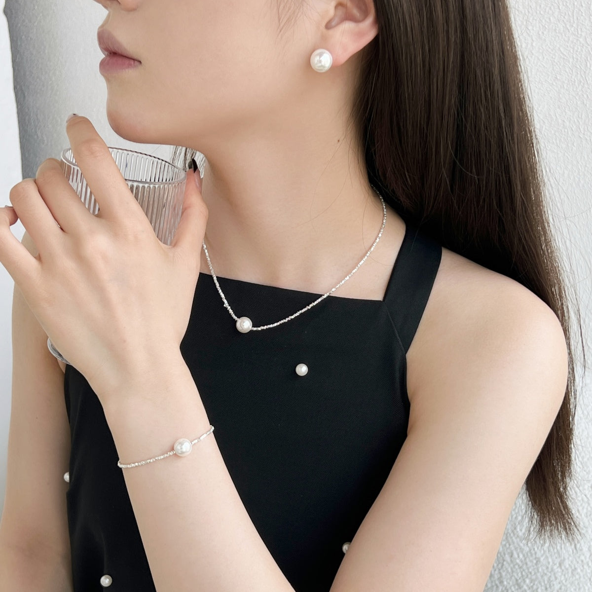 [ECHO ]Delicate Pearl Earrings