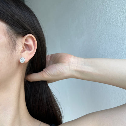 [ECHO ]Delicate Radiant Oval Cut Daily Earrings