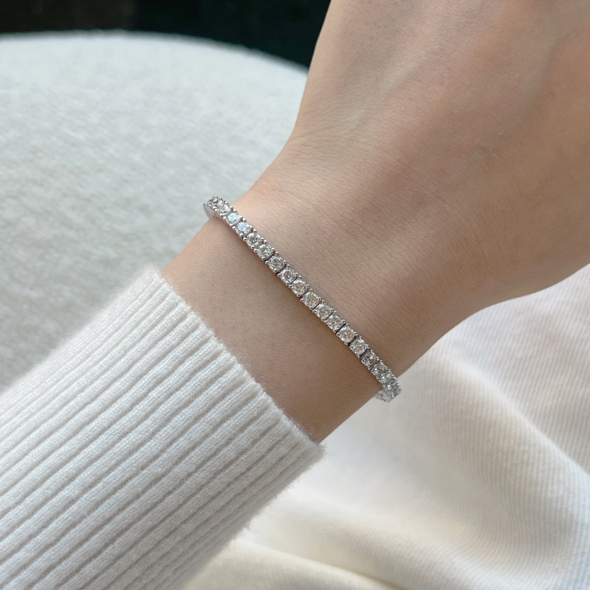[ECHO ]Dainty Charming Round Cut Tennis Bracelet