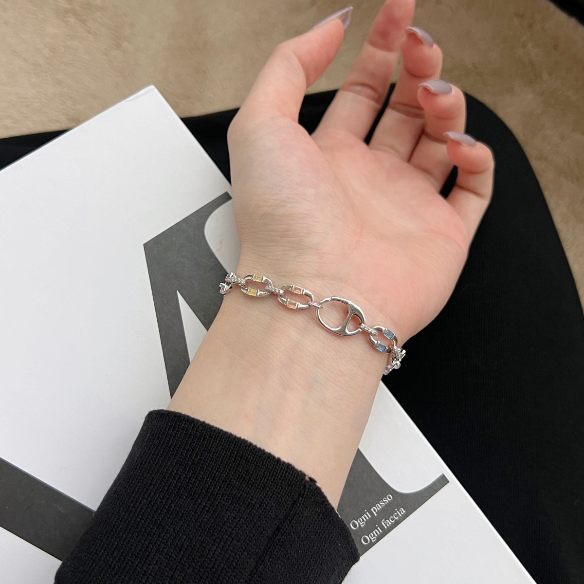 [ECHO ]Dazzling Colorful Daily Bracelet