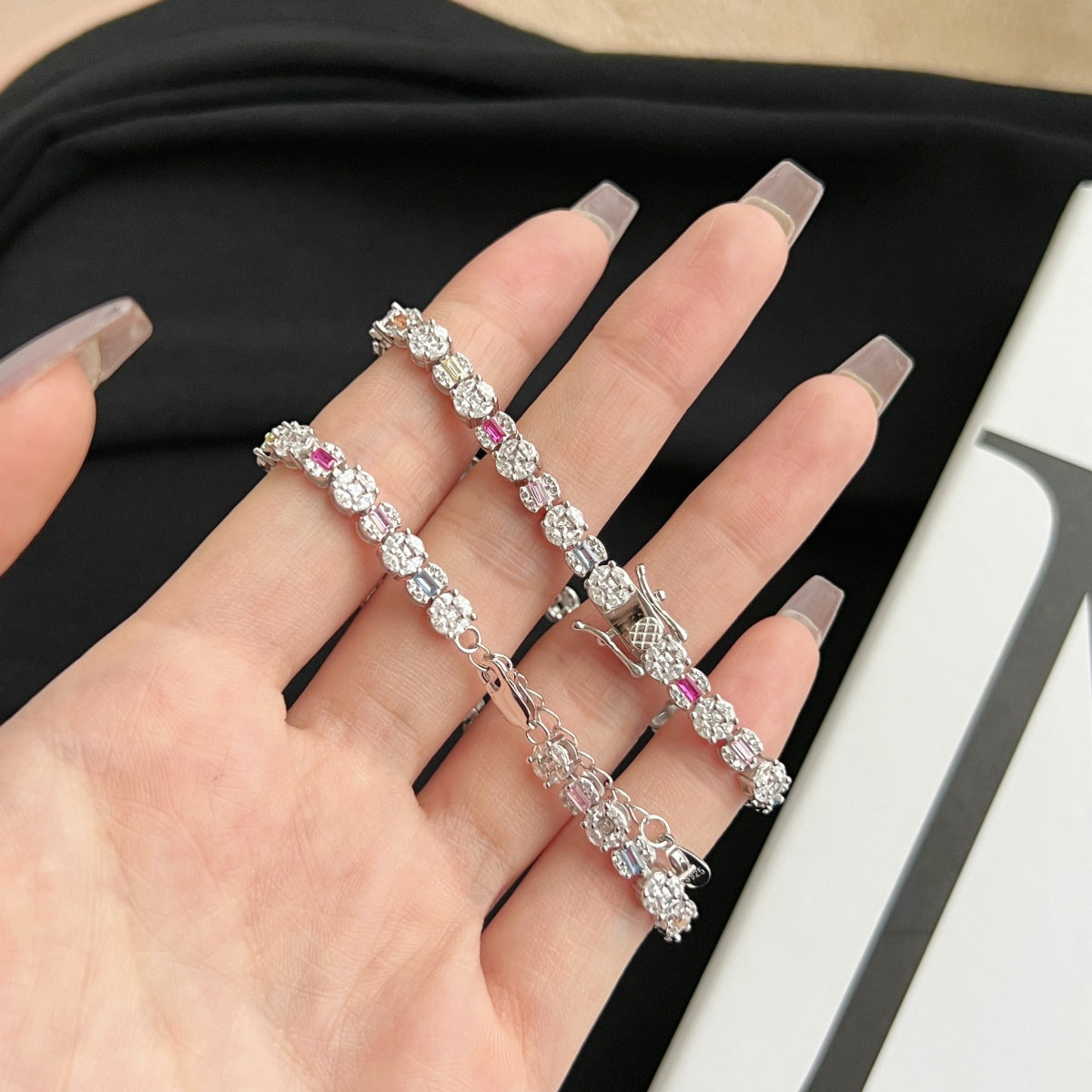 [ECHO ]Dazzling Radiant Multi Cut Daily Bracelet