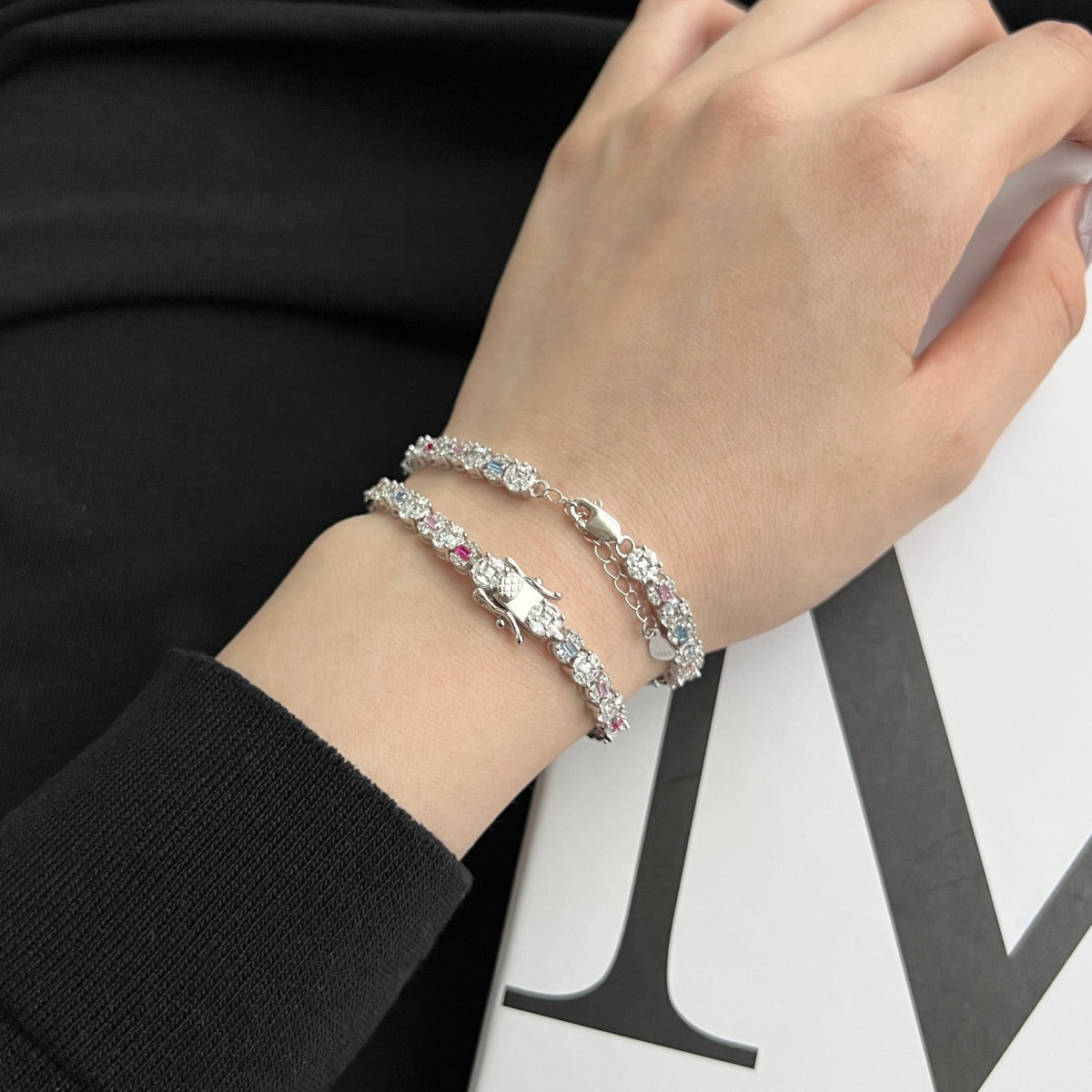 [ECHO ]Dazzling Radiant Multi Cut Daily Bracelet