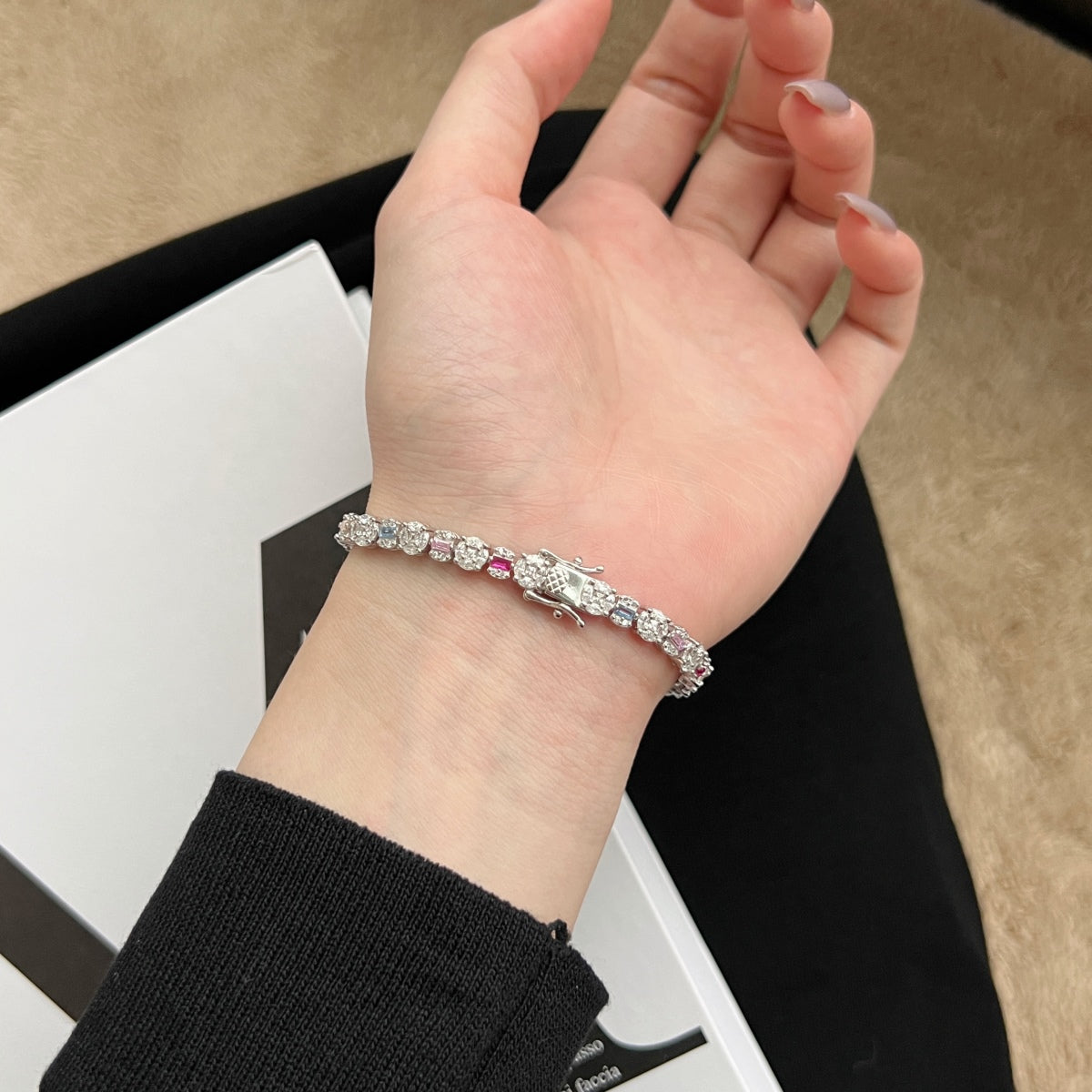 [ECHO ]Dazzling Radiant Multi Cut Daily Bracelet