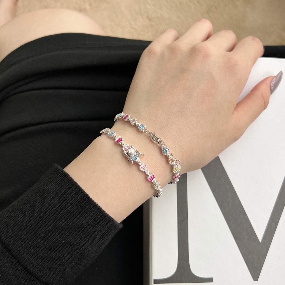 [ECHO ]Radiant Water Drop Shape Daily Bracelet