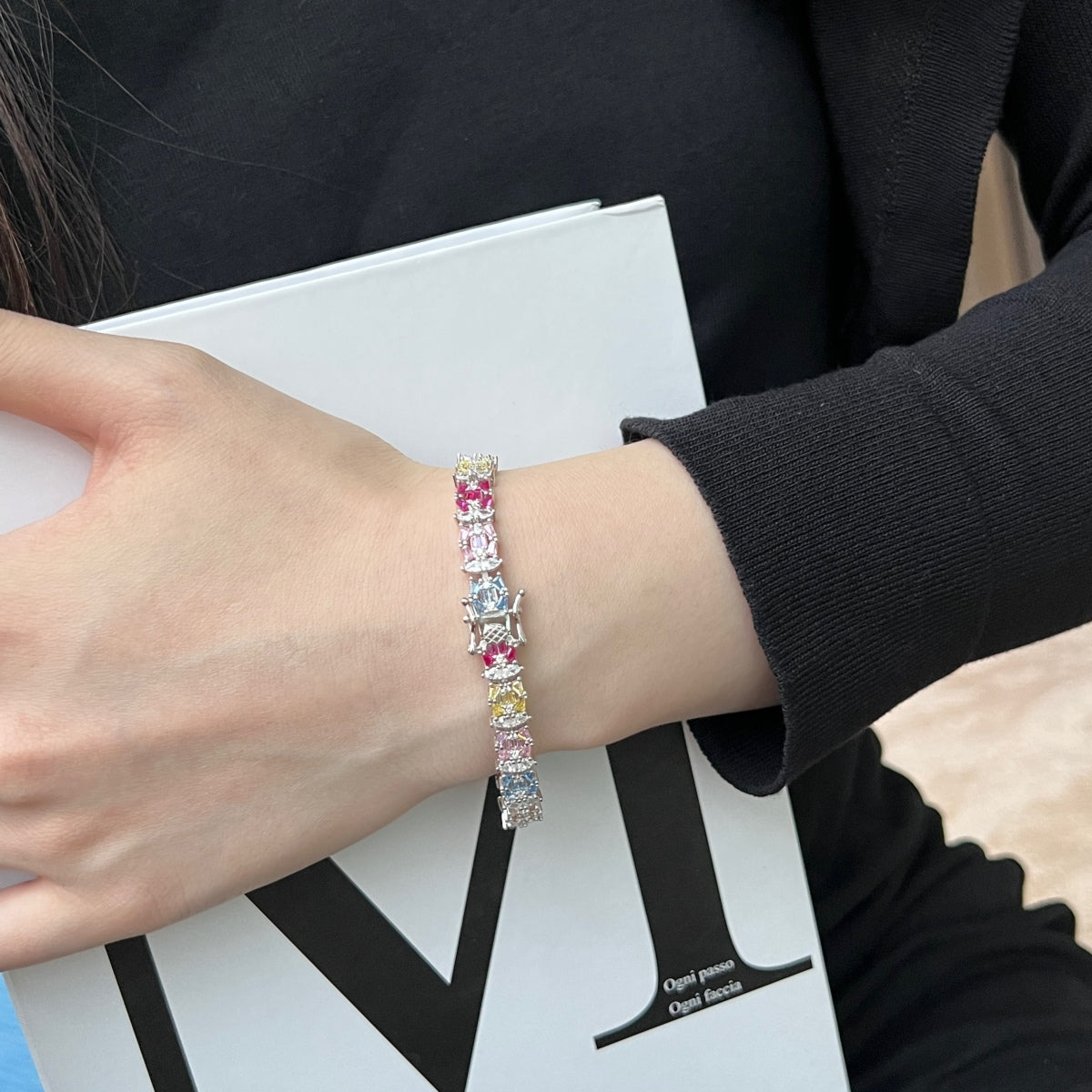 [ECHO ]Delicate Colorful Multi Cut Party Bracelet