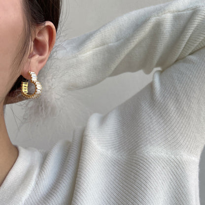 [ECHO ]Radiant Heart Cutout Earrings