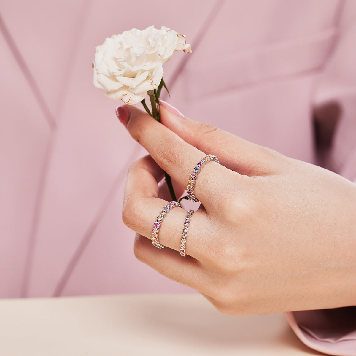 [ECHO ]Radiant Sparkling Round Cut Daily Ring
