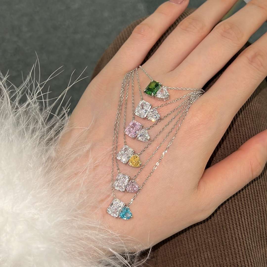 [ECHO ]Dazzling Square & Heart Shape Necklace