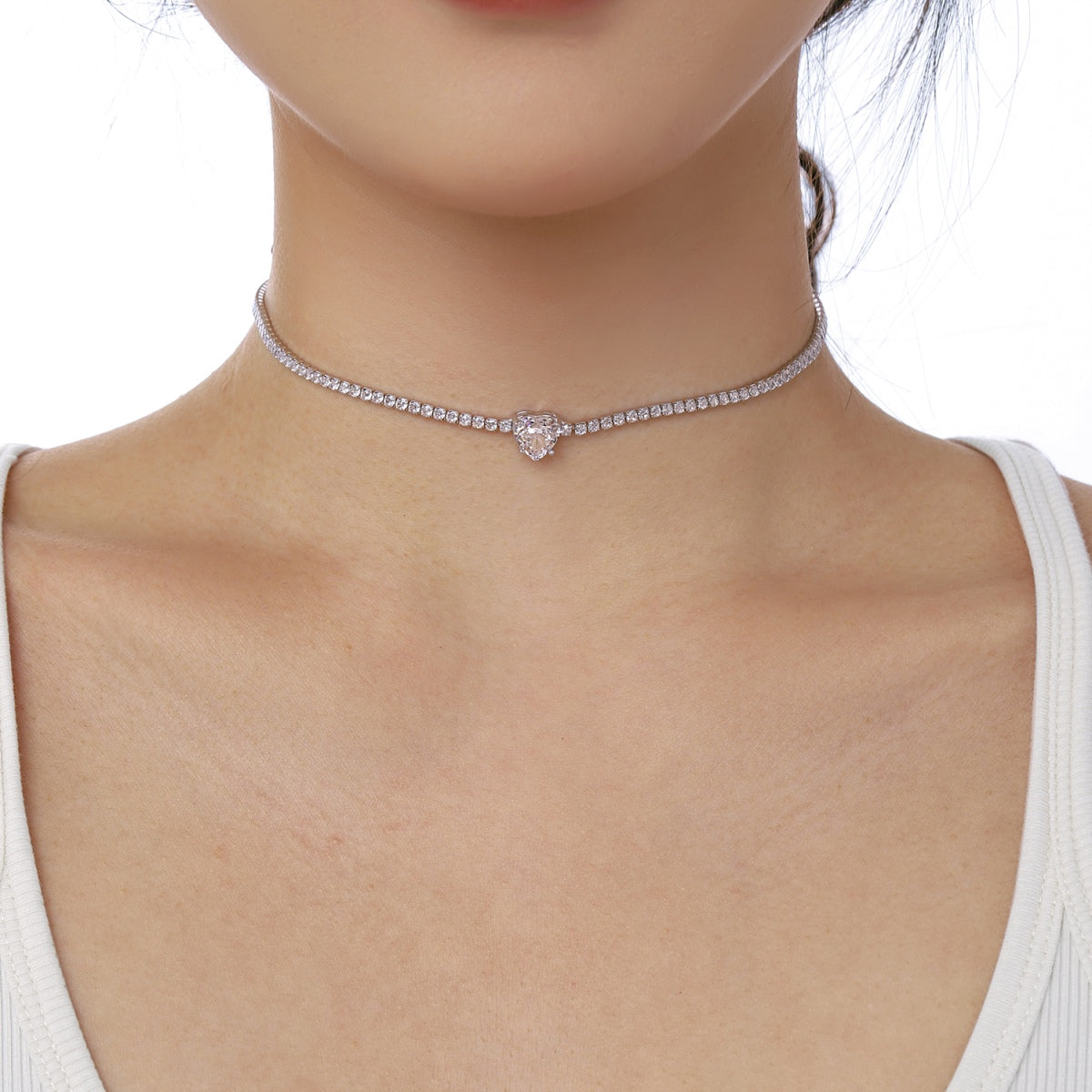 [ECHO ]2.0 Carat Sparkling Tennis Heart Cut Necklace