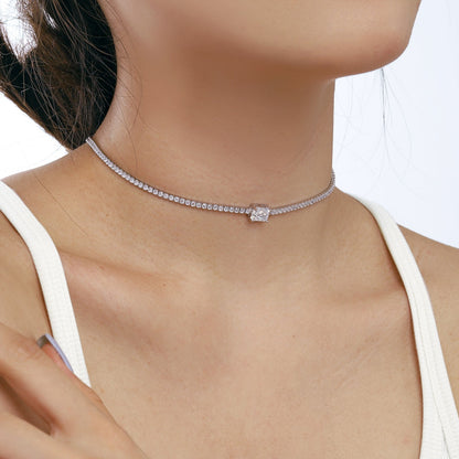 [ECHO ]2.0 carat Ornate Emerald Cut Necklace