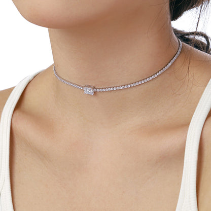 [ECHO ]2.0 carat Ornate Emerald Cut Necklace