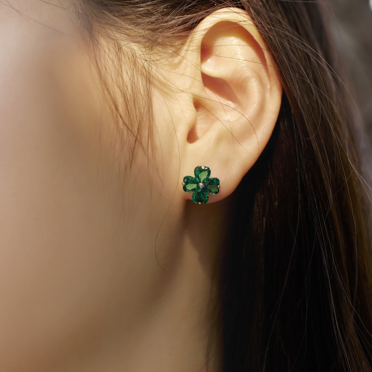 [ECHO ]Four-Leaf Clover Ball Earrings
