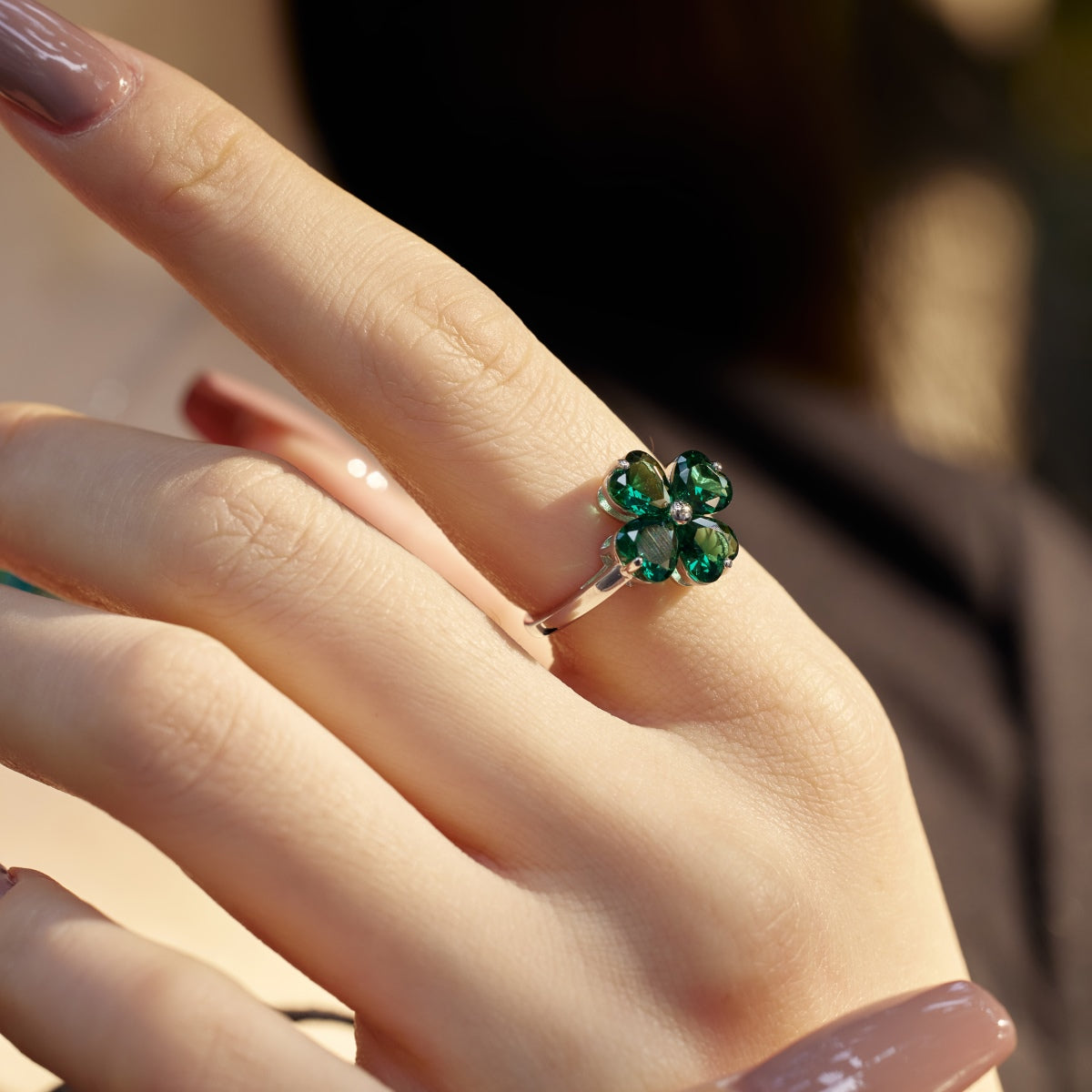 [ECHO ]Heart-shaped Four-Leaf Clover Ball Ring