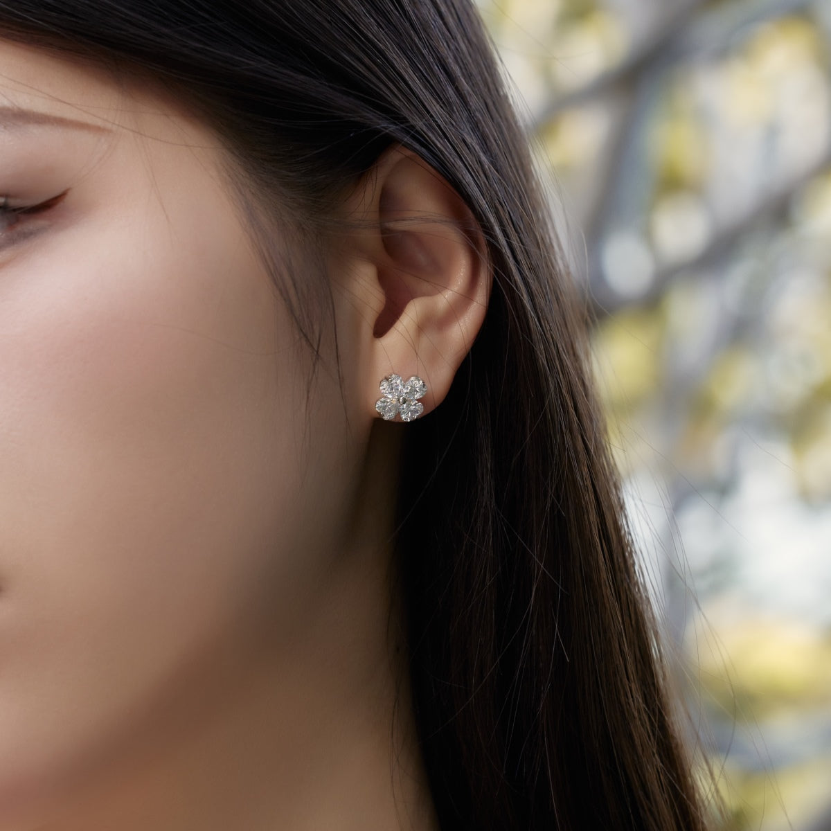 [ECHO ]Four-Leaf Clover Ball Earrings